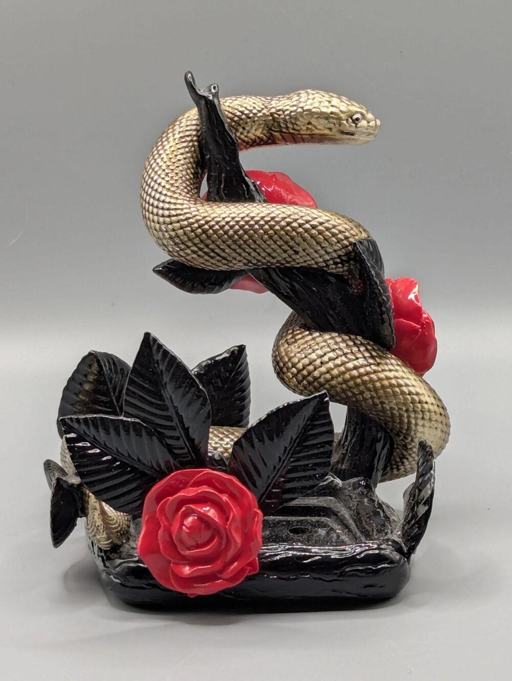 Bath & Body Works Halloween Snake Roses Foaming Soap Holder Gothic Black Red